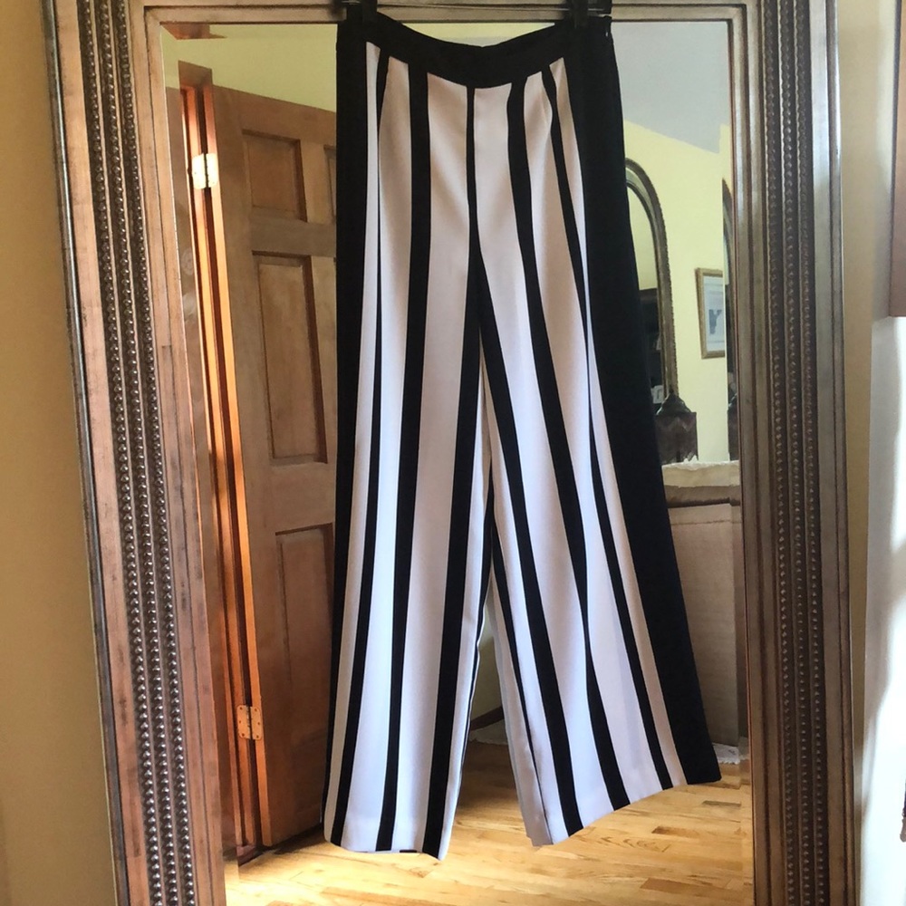 Palazzo pants. Classic